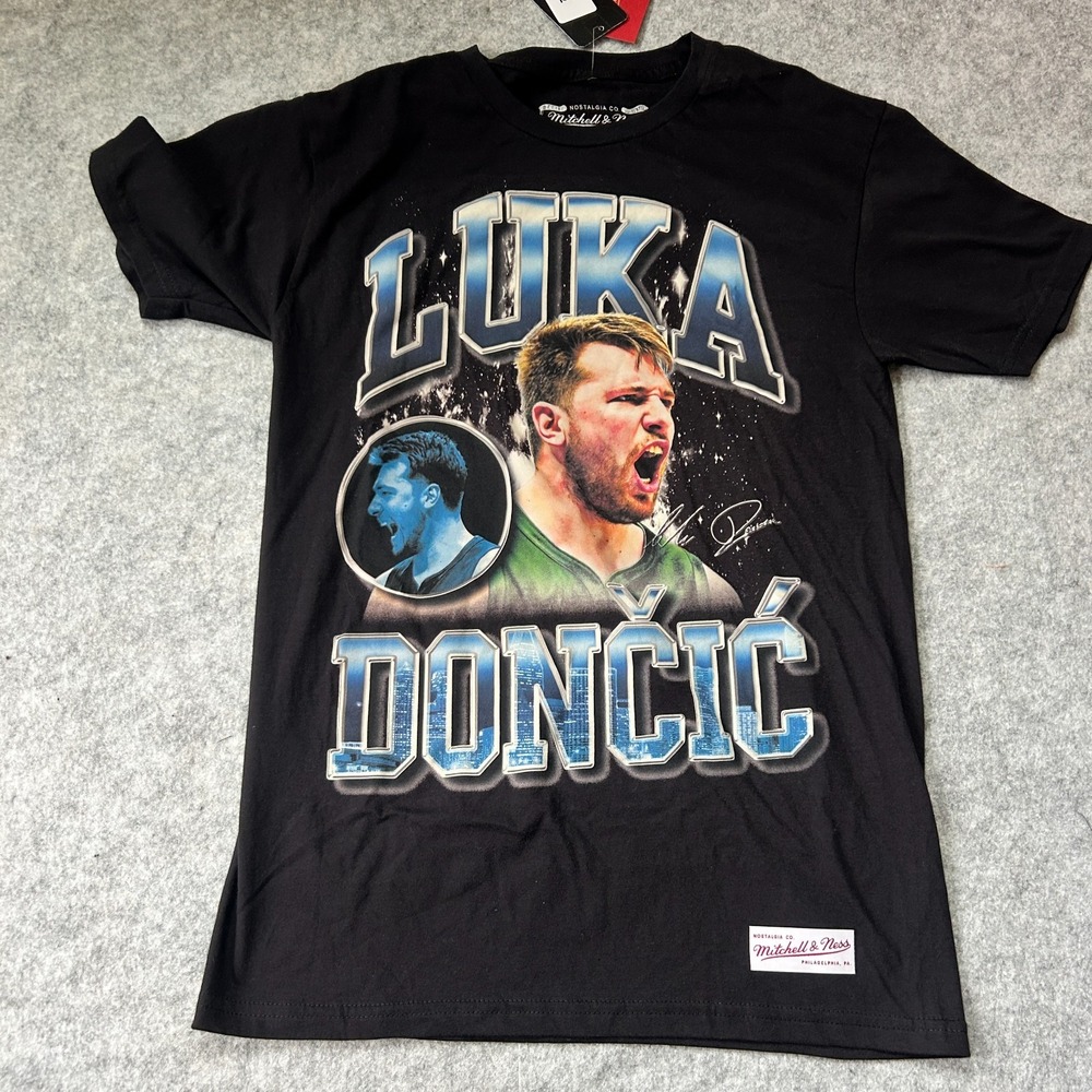 Mitchell & Ness Luka Doncic Short Sleeve T-Shirt Mens Small Lakers Mavs $45 - Picture 3 of 10